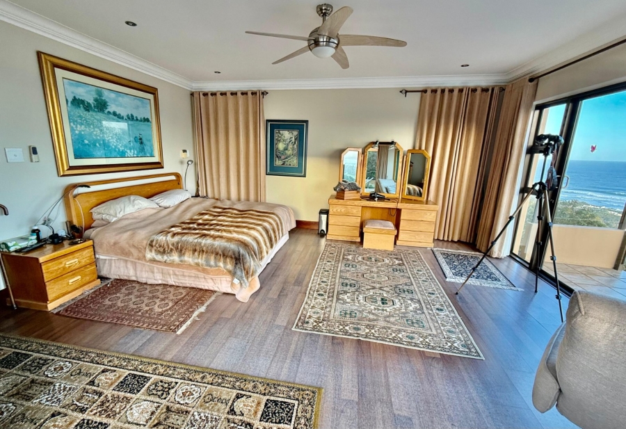 4 Bedroom Property for Sale in Constantia Kloof Western Cape